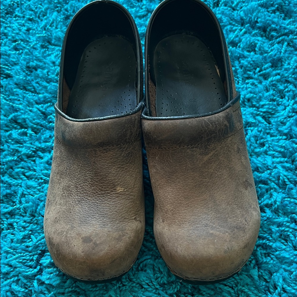 Sanita Brown Leather Mules Sz 42